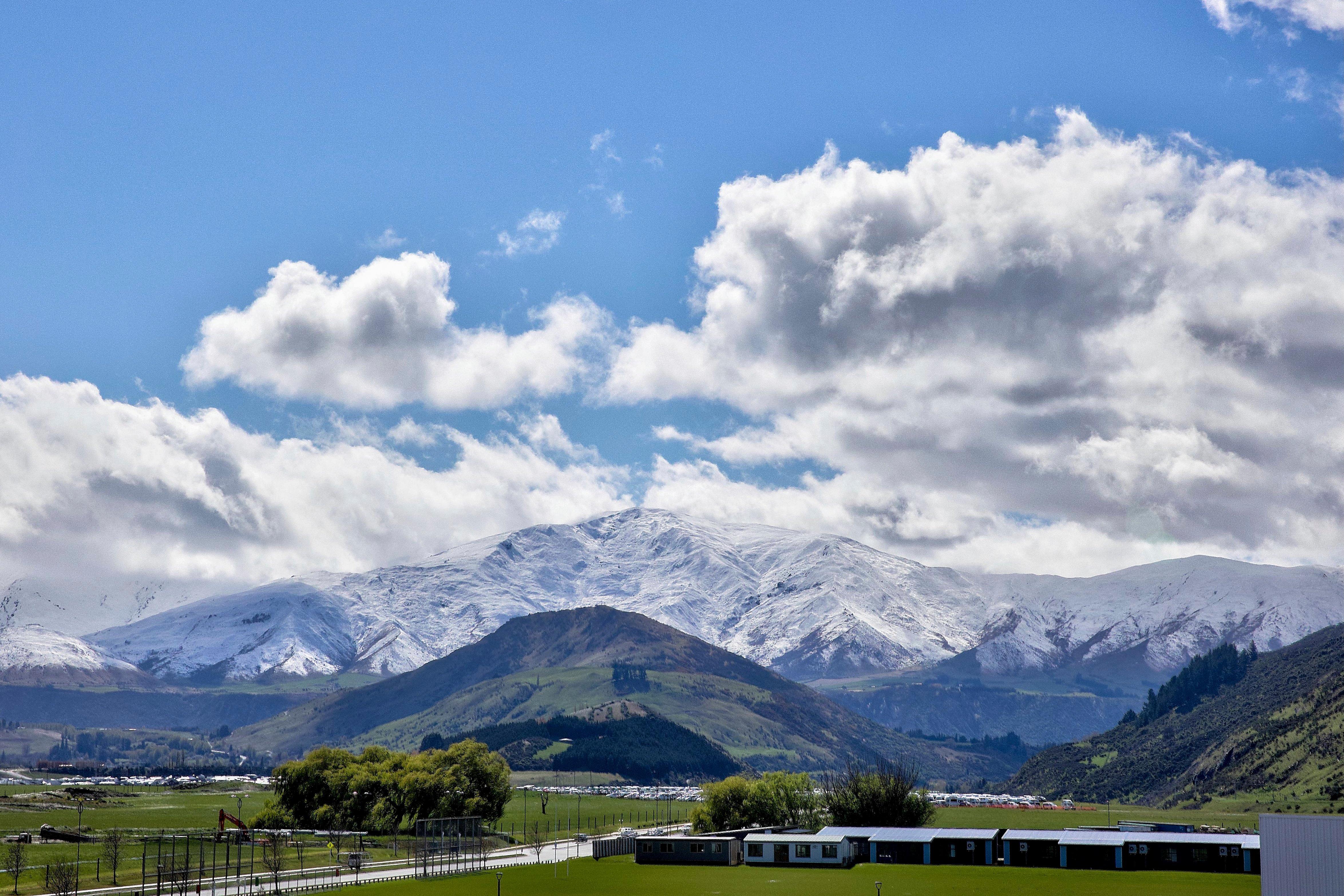 Holiday Inn Queenstown Remarkables Park エクステリア 写真