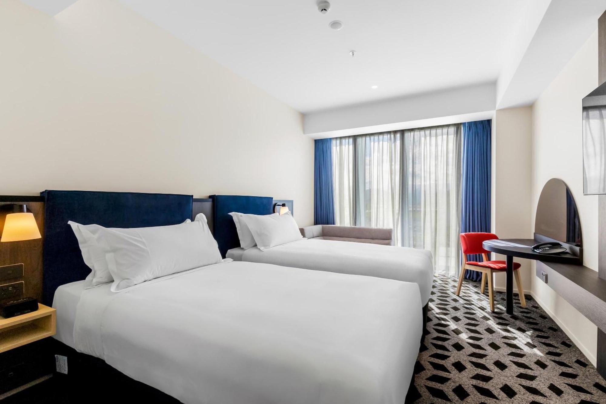 Holiday Inn Queenstown Remarkables Park エクステリア 写真